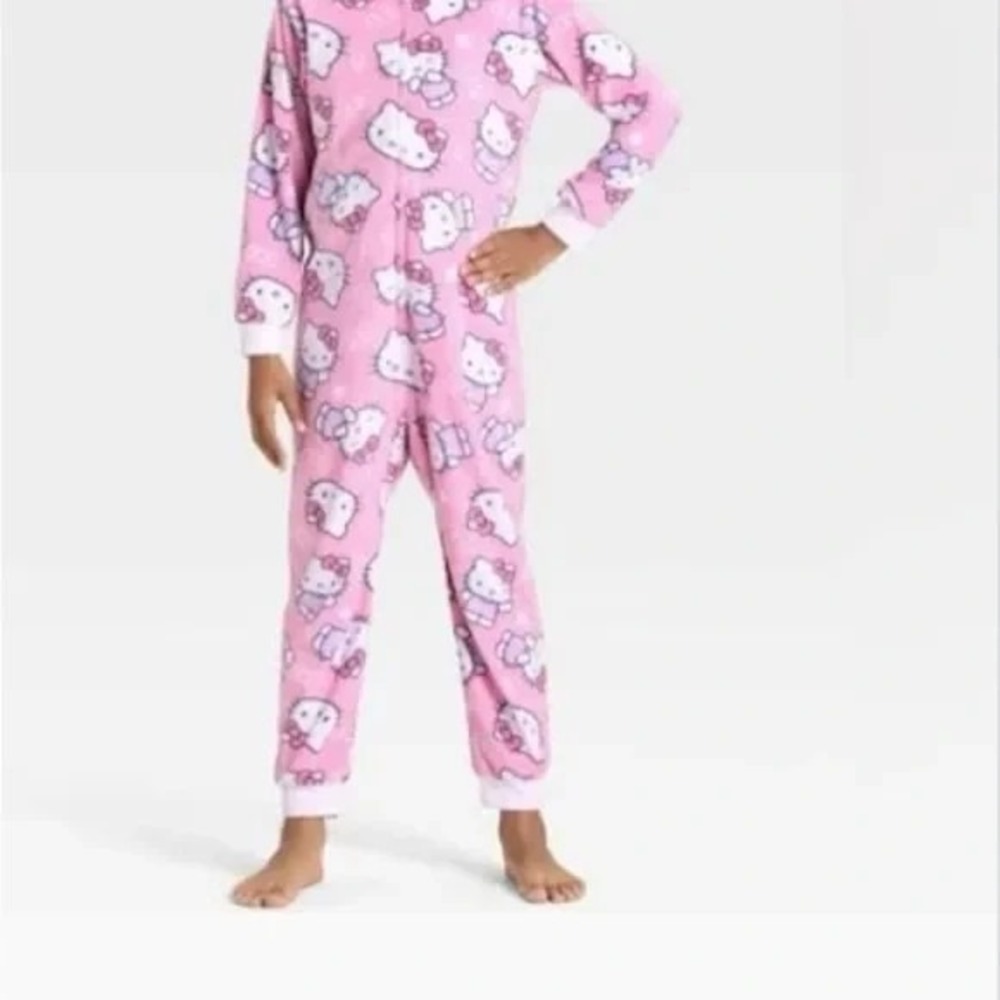Hello‎ Kitty Fleece Pajamas Suit Pink Zipper Sleeper with hood (Size M 7/8) NEW